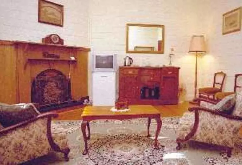 Butterfly Farm Bed And Breakfast Nirranda