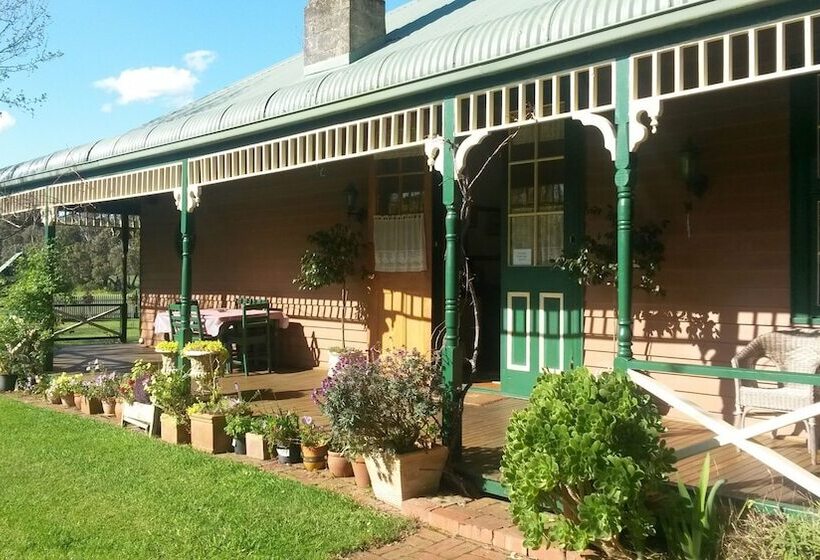 Butterfly Farm Bed And Breakfast Nirranda