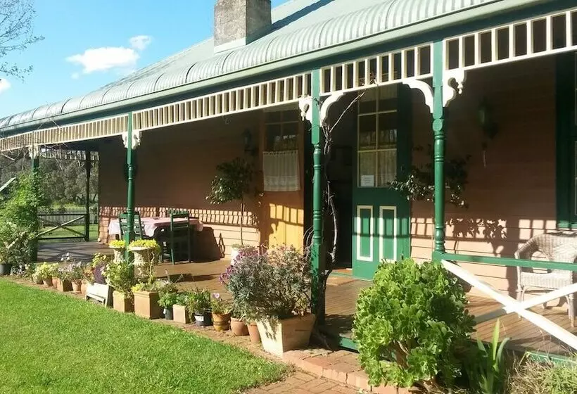 Butterfly Farm Bed And Breakfast Nirranda