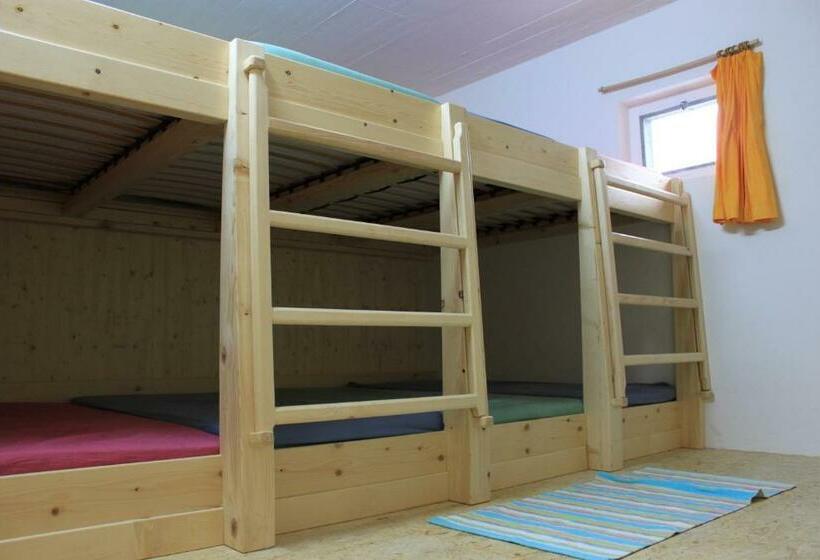 酒店 Agriturismo Mattei Dormitorio