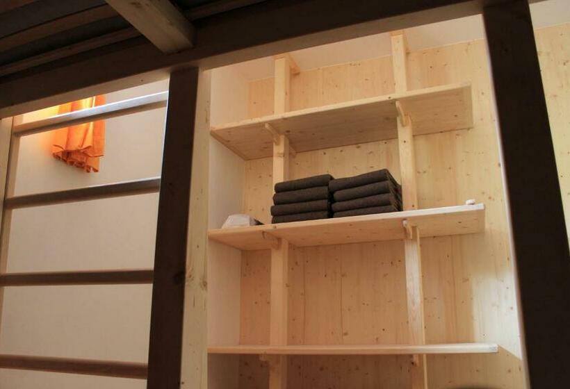 酒店 Agriturismo Mattei Dormitorio