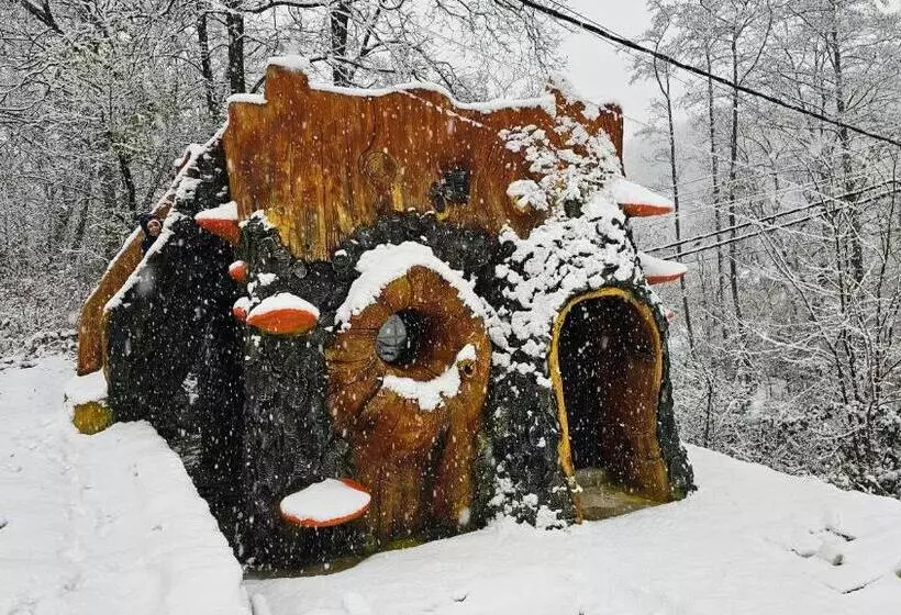 Hotelli Pensiunea Agroturistica Cerna, Vaideeni, Valcea