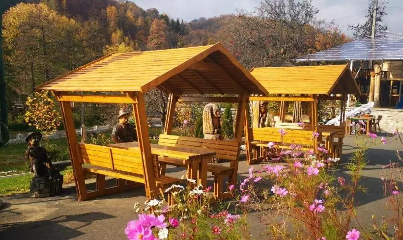 Hotelli Pensiunea Agroturistica Cerna, Vaideeni, Valcea