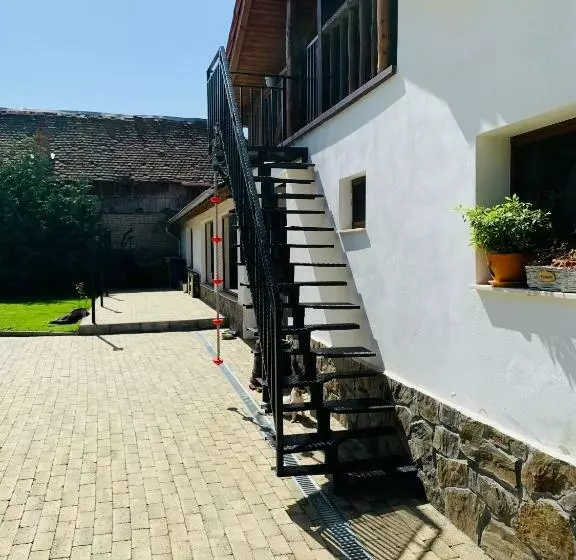 ペンション Casa La Moara Din Grădină