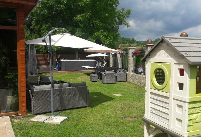 פנסיון Lakata Guest House