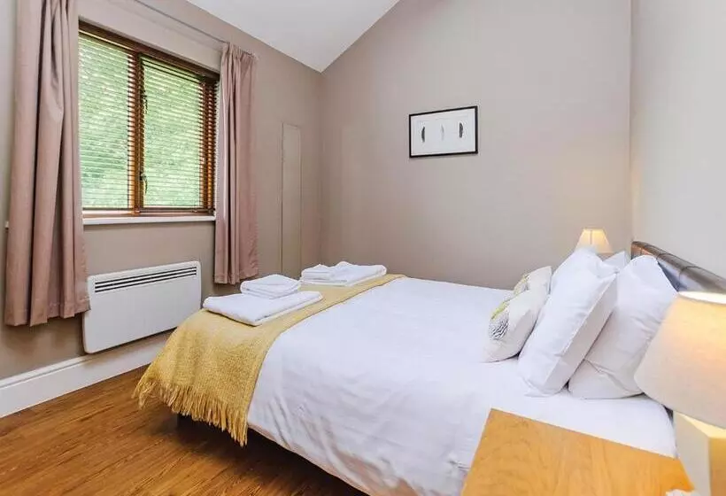 Lomakeskus Oakwood Lodges