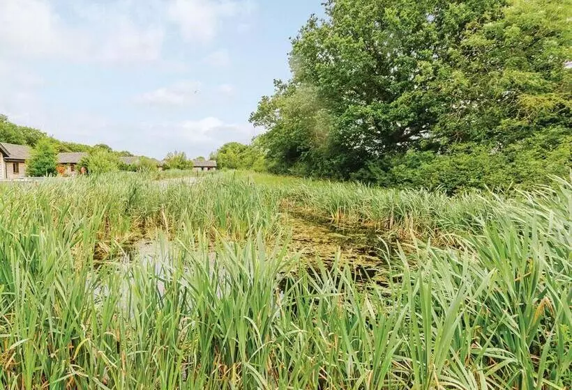 Lomakeskus Oakwood Lodges