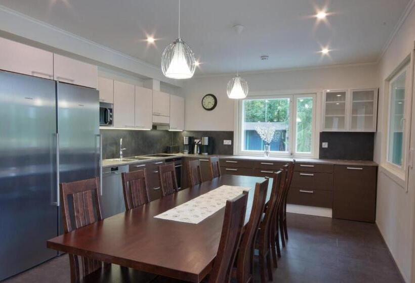 Yli Kaitala Holiday Resort Tuuliviiri