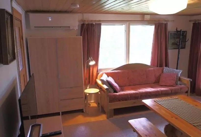 Yli Kaitala Holiday Resort Tuuliviiri