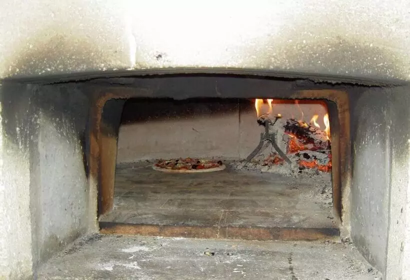 Retkeilymaja De La Gare