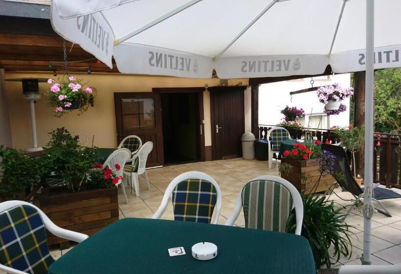 Отель Gasthof Zur Post