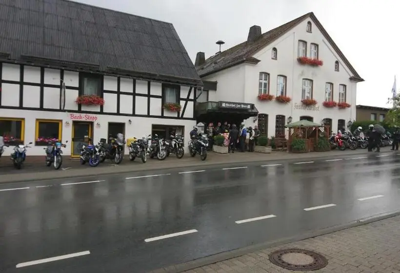 ホテル Gasthof Zur Post