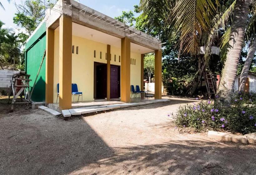 فندق Oyo 3050 Pondok Hotasii