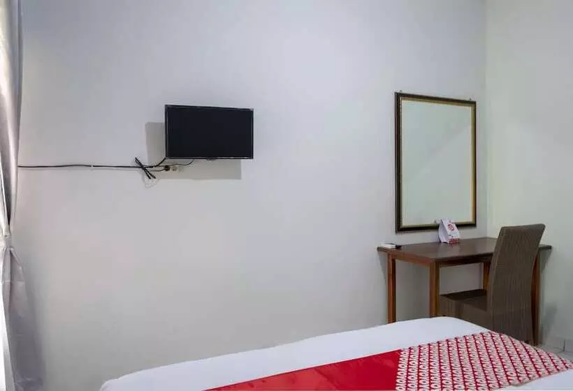 Hotelli Oyo 3115 Branti Raya Residence