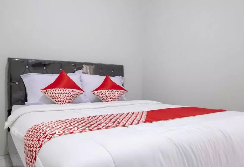 Hotelli Oyo 3115 Branti Raya Residence