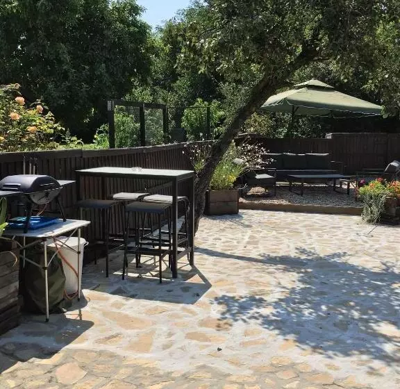 هتل Sunflower Guest House Bulgaria