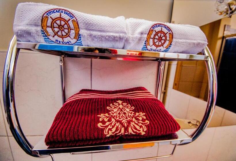 בית מלון כפרי Yacht Lago Titicaca