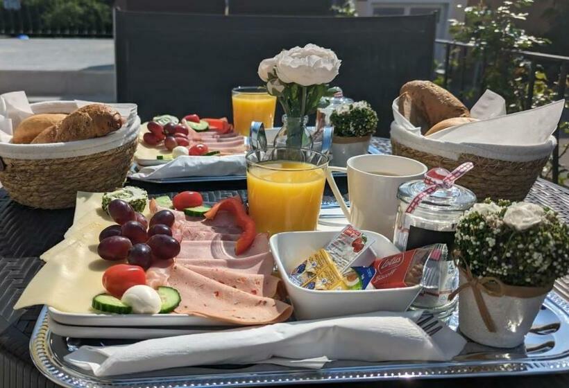 Пансион Enjoyit Velden West