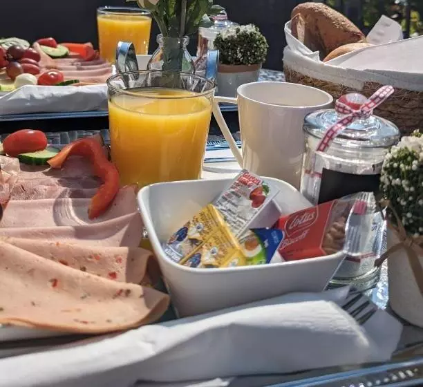 ペンション Enjoyit Velden West