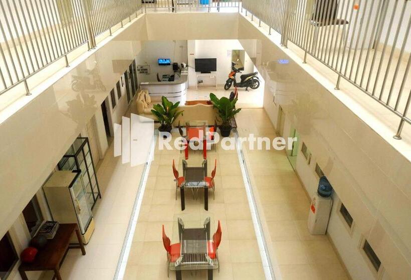 Pension Fortuner Homestay Syariah Makassar Mitra Reddoorz