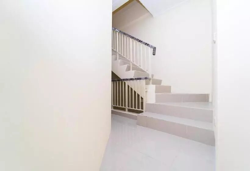 Majatalo Koolkost Syariah @ Green Lake City