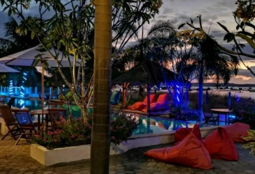 Resort Panorama Ekas