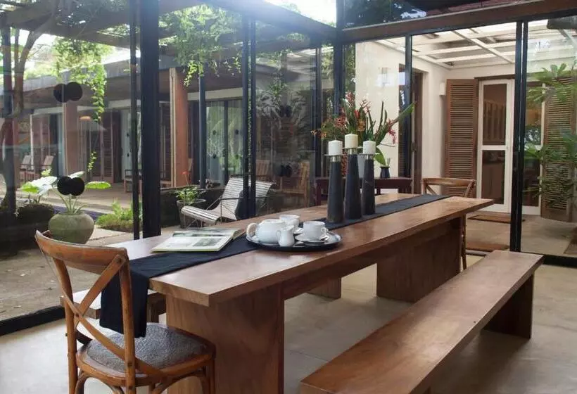 リゾートホテル Villa Maggona