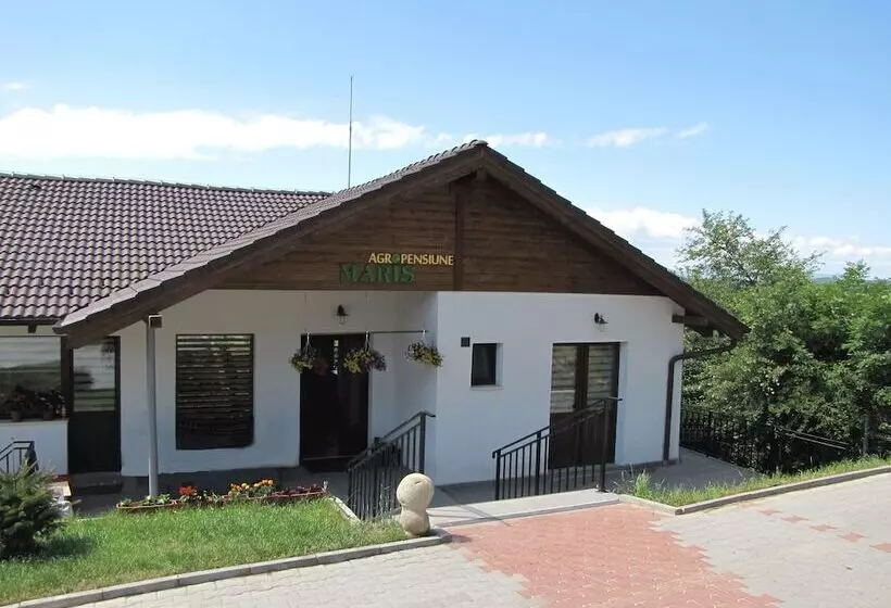 Agropensiunea Maris