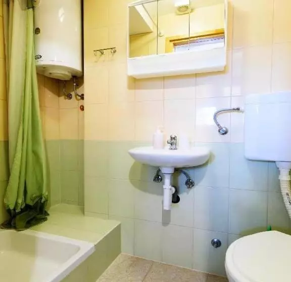 ベッドアンドブレックファースト Apartments Milic