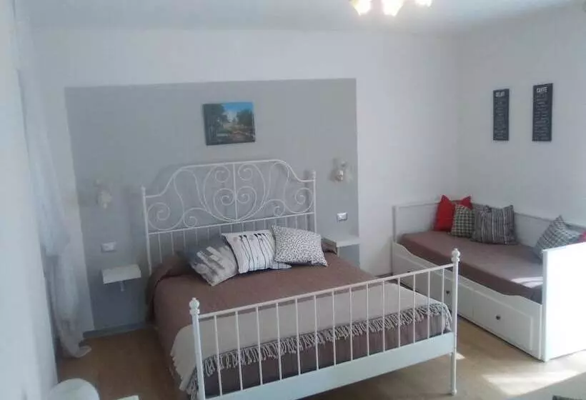 Aamiaismajoitus (B&B) Dolci Mele