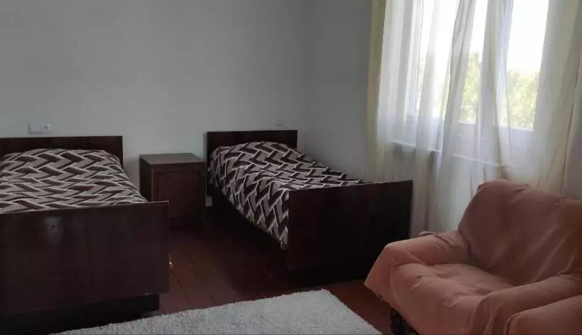 Aamiaismajoitus (B&B) Noosh Guesthouse