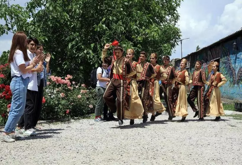 Aamiaismajoitus (B&B) Noosh Guesthouse