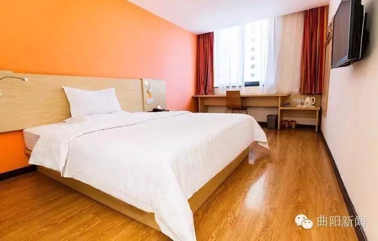 ホテル 7days Inn Baoding Quyang Taihang Road Bus Terminal