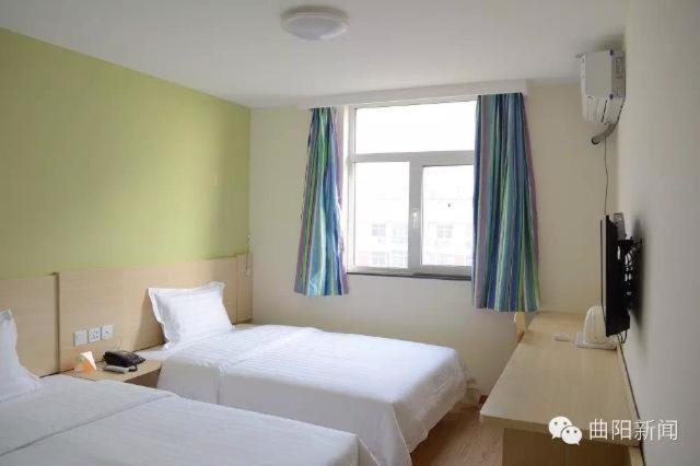 Hotell 7days Inn Baoding Quyang Taihang Road Bus Terminal