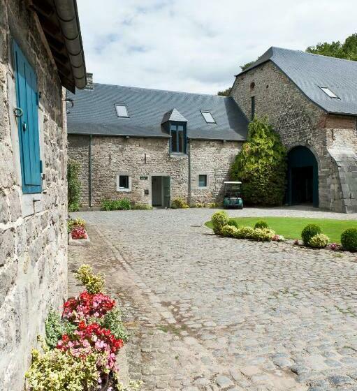 酒店 Golf & Hôtel De Falnuée