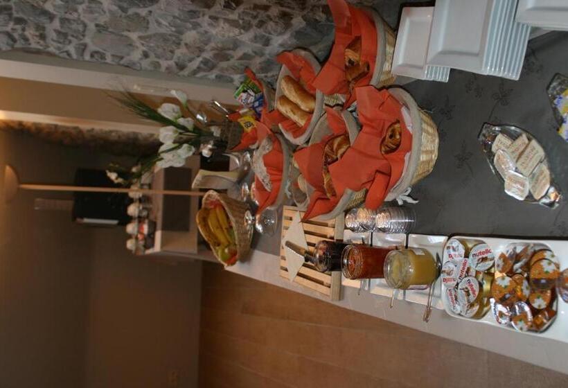 酒店 Golf & Hôtel De Falnuée