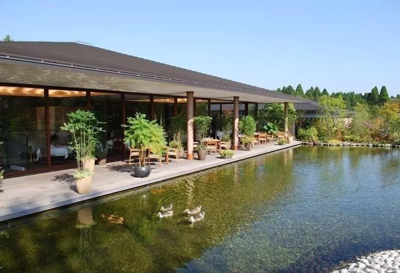 ホテル Koyaru Forest Garden