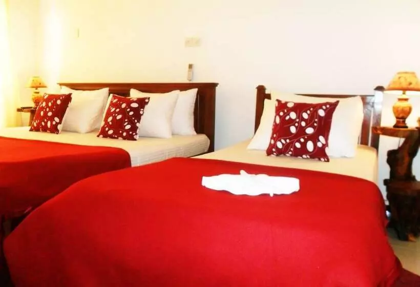 Hotelli Mahaweli Regent