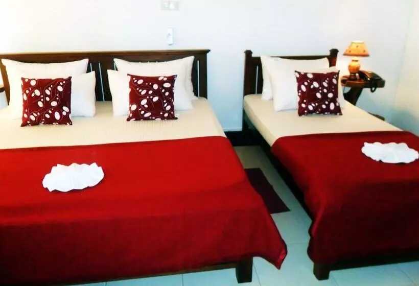 Hotelli Mahaweli Regent