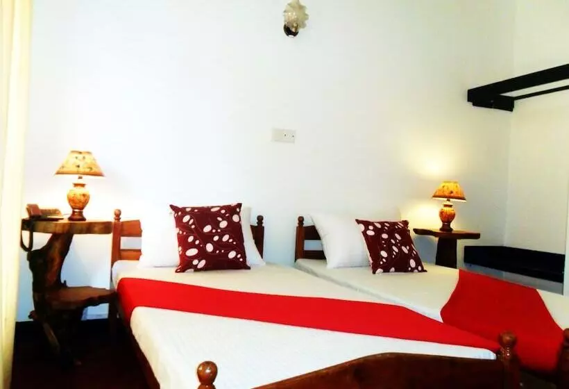 Hotelli Mahaweli Regent