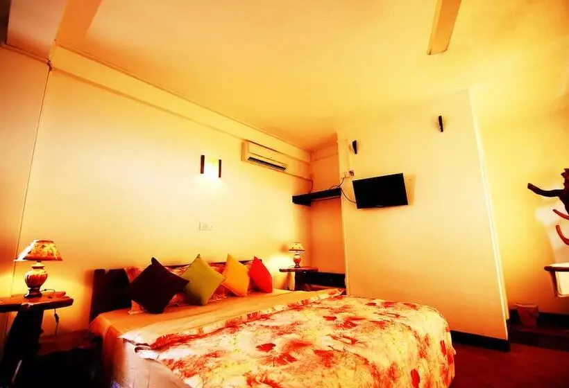 Hotelli Mahaweli Regent