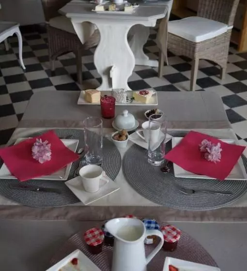 ペンション B&b Le Clos Saint Jean   Omaha Beach