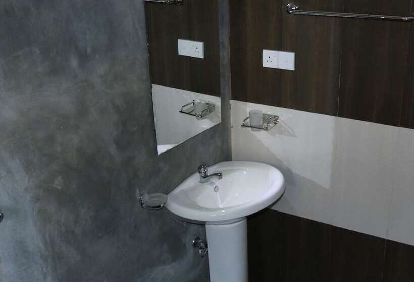 膳宿费 Sasen Villas   Polhena Beach