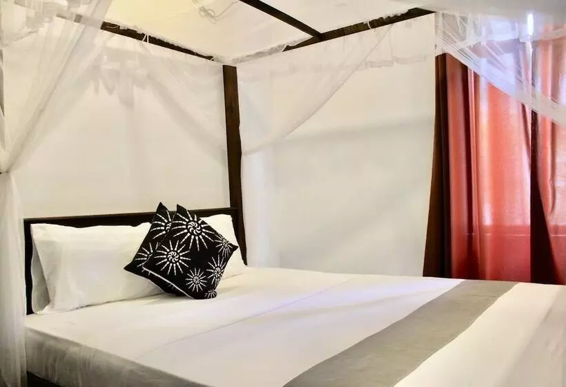 Majatalo Sasen Villas Polhena Beach