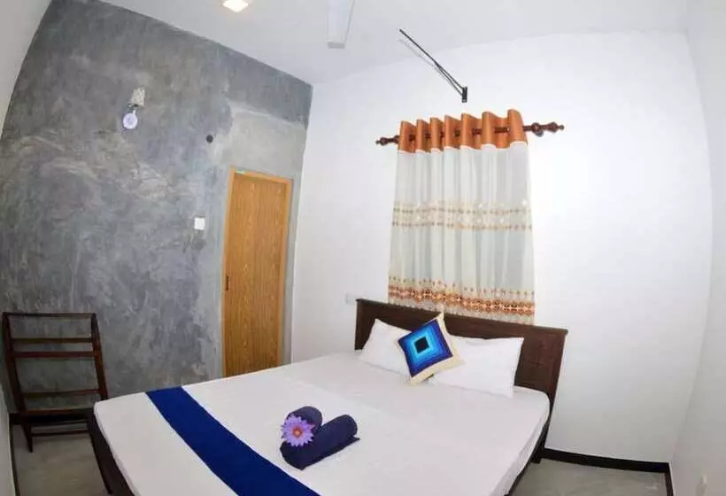 Majatalo Sasen Villas Polhena Beach