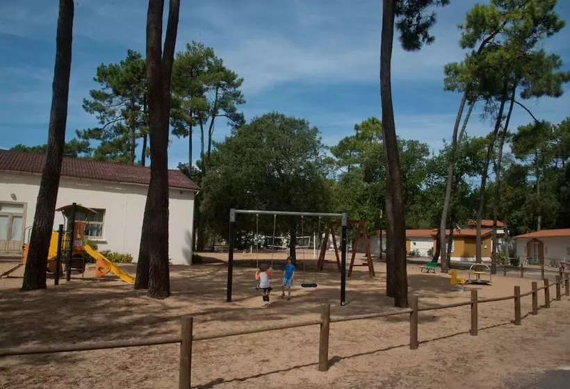 Lomakeskus Azureva Longeville Sur Mer