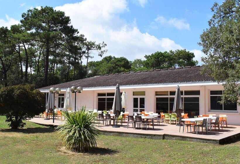 Курорт Azureva Longeville Sur Mer