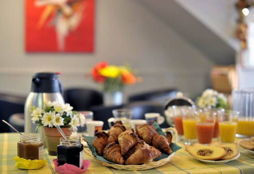 Курорт Azureva Longeville Sur Mer