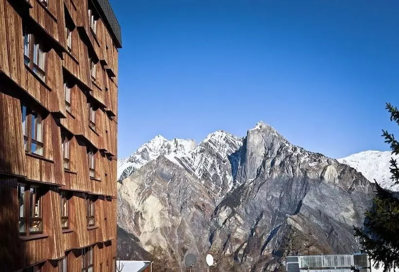 リゾートホテル Odésia Vacances Village Les Karellis