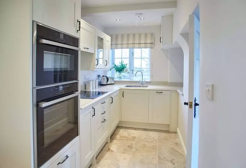 Tithe Cottage